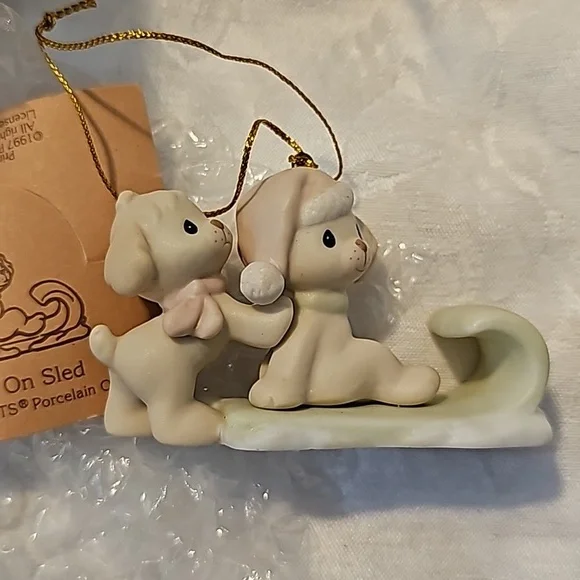 Precious Moments PUPPIES ON A SLED Porcelain Christmas Ornament 1997 #272892 - Picture 1 of 5